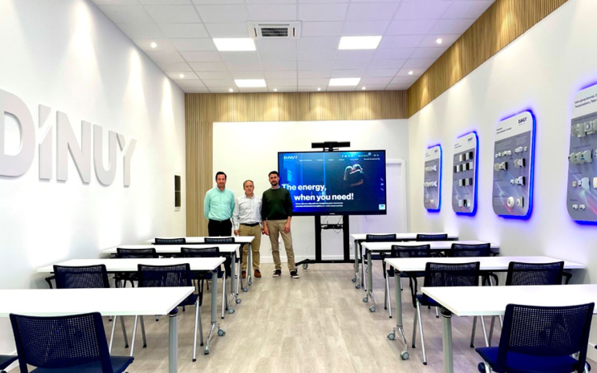 DINUY: inaugura un nuevo espacio showroom y sala de formación para sus clientes
