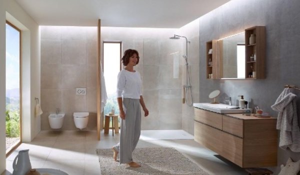 Geberit presenta novedades en la serie iCon  para ganar higiene, espacio y versatilidad en el baño