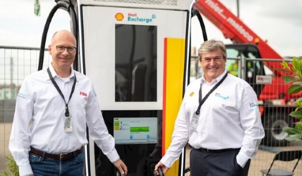 ABB y Shell lanzarán la primera red nacional de cargadores de vehículos eléctricos más rápidos del mundo en Alemania