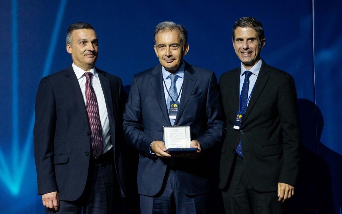 Pemsa recibe en la IV edición de los premios AEDHE, el Premio Excelencia a la mejor 'Empresa industrial'
